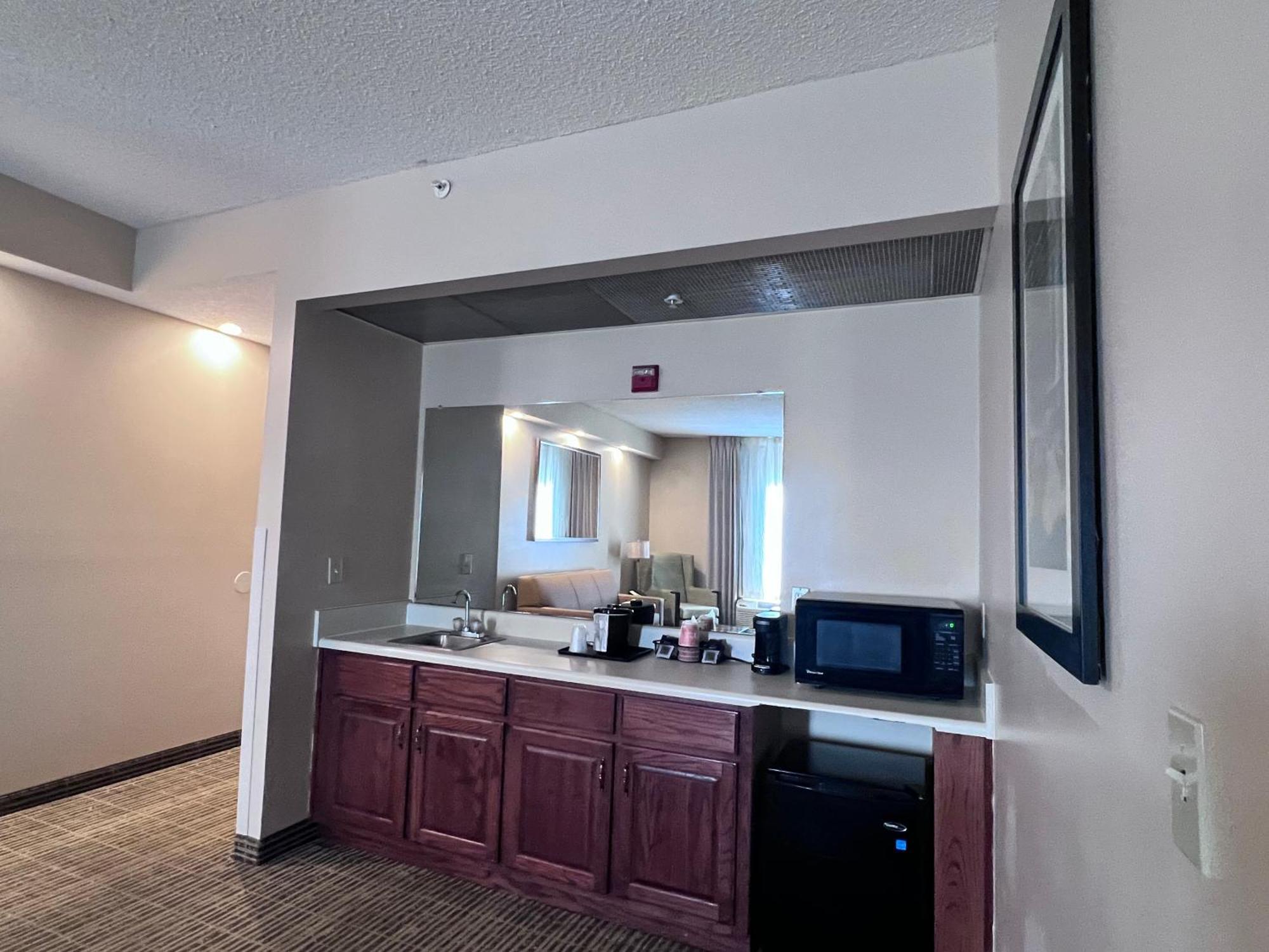 Quality Inn Palm Bay - Melbourne I-95 Екстериор снимка
