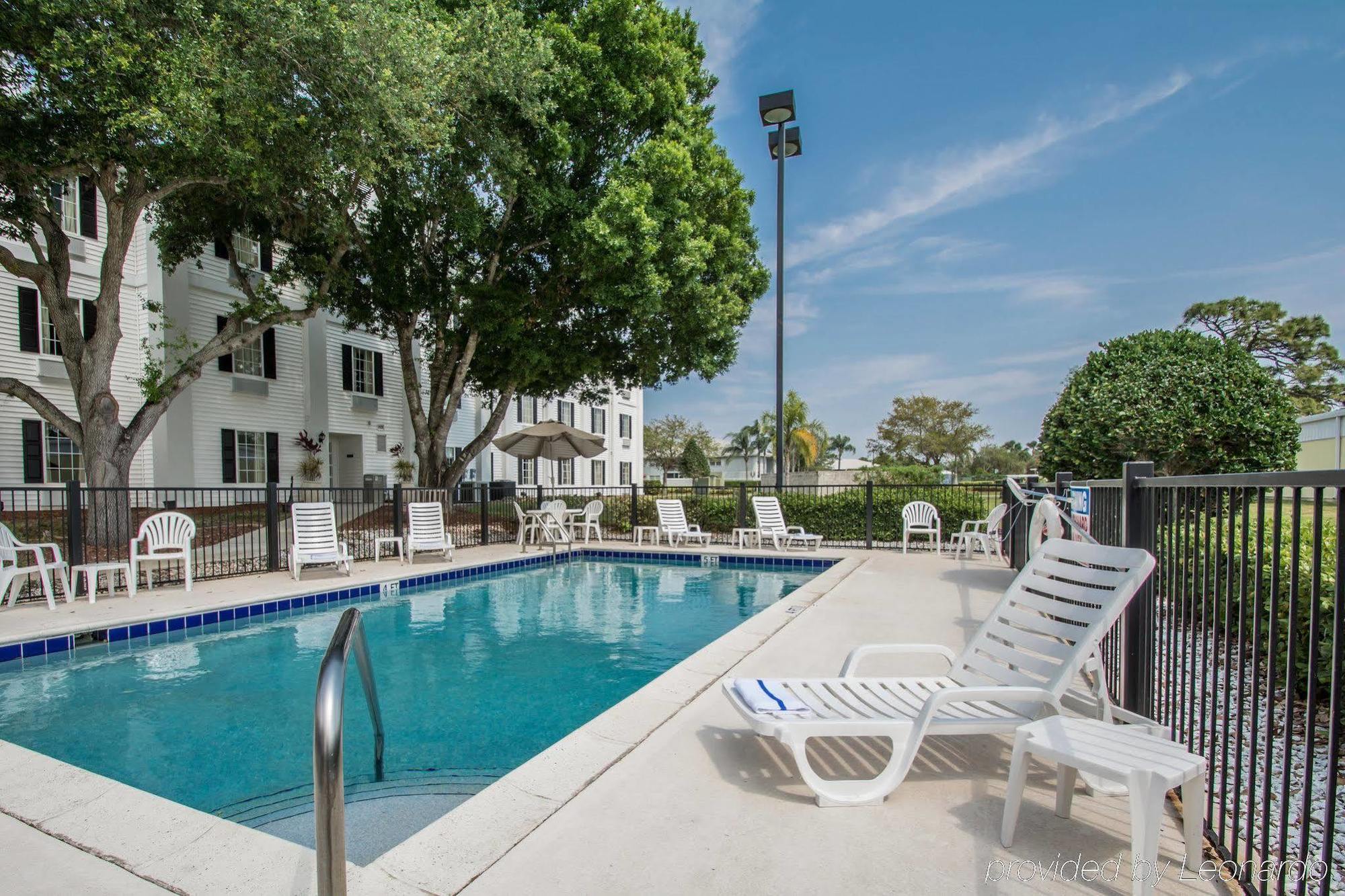 Quality Inn Palm Bay - Melbourne I-95 Екстериор снимка